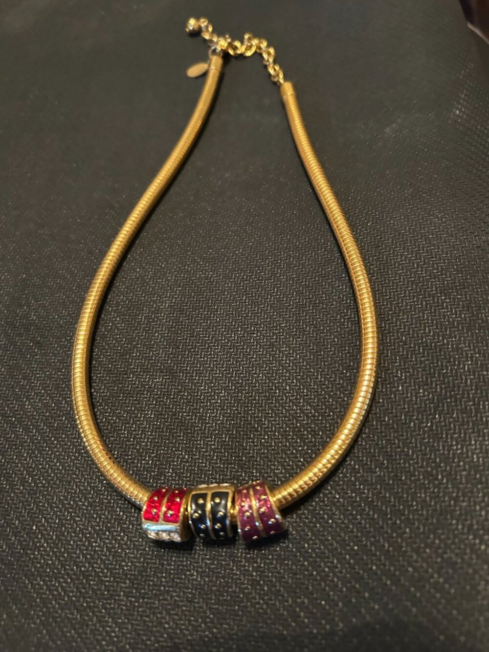 JOAN RIVER CHOKER - Picture 2 of 4